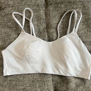 Lululemon like a cloud bra size 8